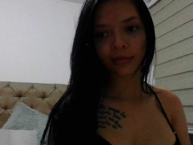 Fotod laurajurado welcome to me room. im laura tell meI am to please you in every way ..300 sexy strip naked. PVT ON