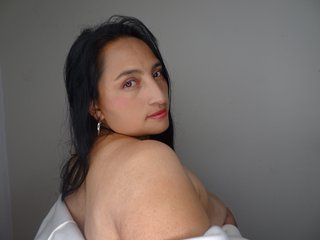 Erootiline videovestlus LauraYoselin