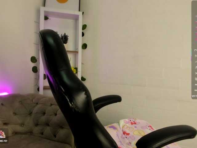 Ringhäälingupildid laurenBoobs-