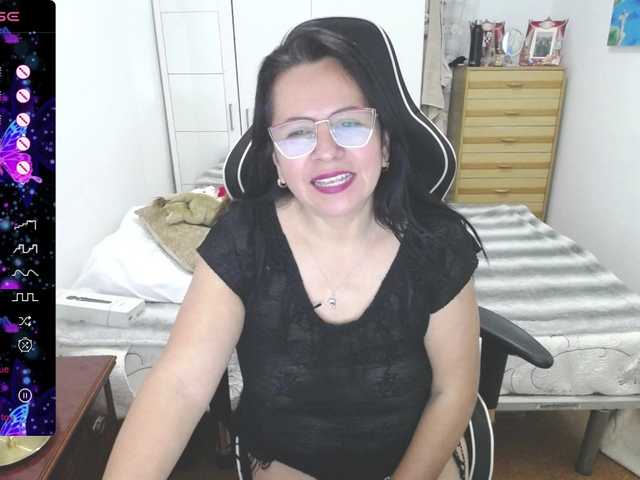 Ringhäälingupildid LaurenMature