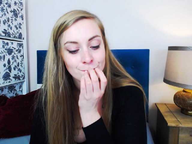 Ringhäälingupildid LeahGoldHair