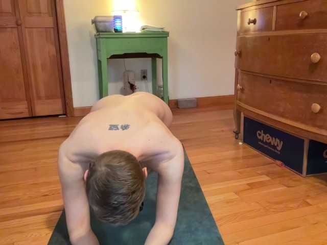 Fotod LeahWilde Naked workout, lurkers will be banned. @sofar earned so far, @remain remain until cum show!
