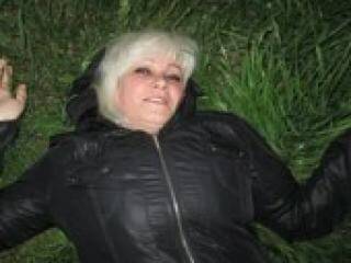 Erootiline videovestlus ledinata