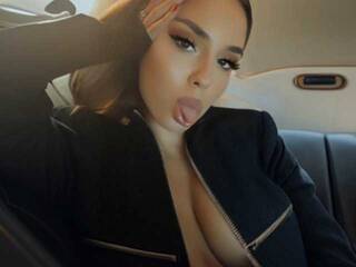 Erootiline videovestlus Leila34