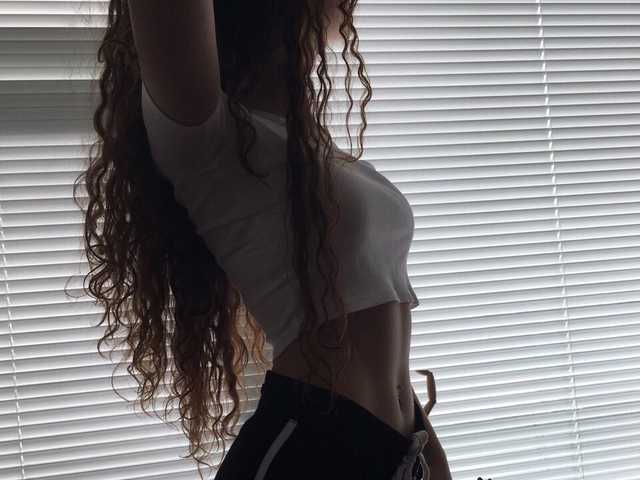 Profiili foto leilaboobs