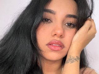 Erootiline videovestlus LennahDavies