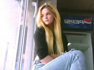 Erootiline videovestlus LetsRight