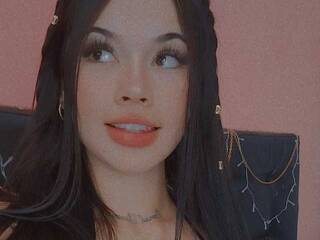 Erootiline videovestlus Lili-James