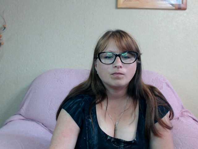 Fotod Lilia4joy welcome to my room everyone who likes to play, chat and have fun mmm @total mmm