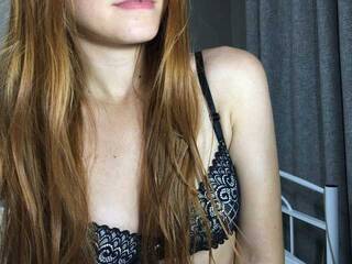 Erootiline videovestlus LiliMoore