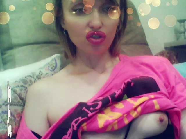 Fotod lilisexy14 Hello! I'm Lilya! Delicious and juicy blowjob with saliva and deepthroat with dildo 222, 0 already earned, I need 222 more tokens to complete countdown!