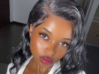 Erootiline videovestlus liljanice