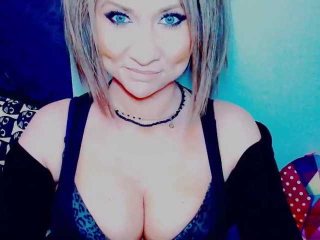 Fotod Lilly666 hey guys, ready for fun? i view cams for 50, to get preview of me is 70. lovense on, low 20, med 40, high 60. yes i use mic and toys, lets make it wild