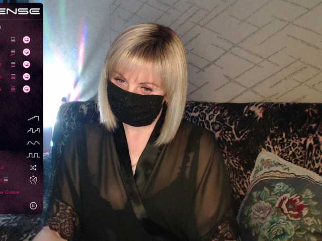 Fotod Linara777 Lovense works from2 TC! I will be pleased with your comments in my profile, do not forget to put my heart. To write to the PM in front of Privat! Subscription 20t.I expose only in a complete private!