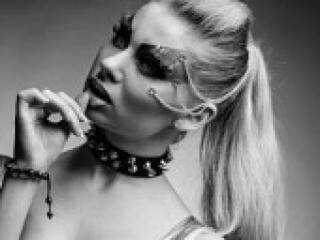 Erootiline videovestlus lincismile