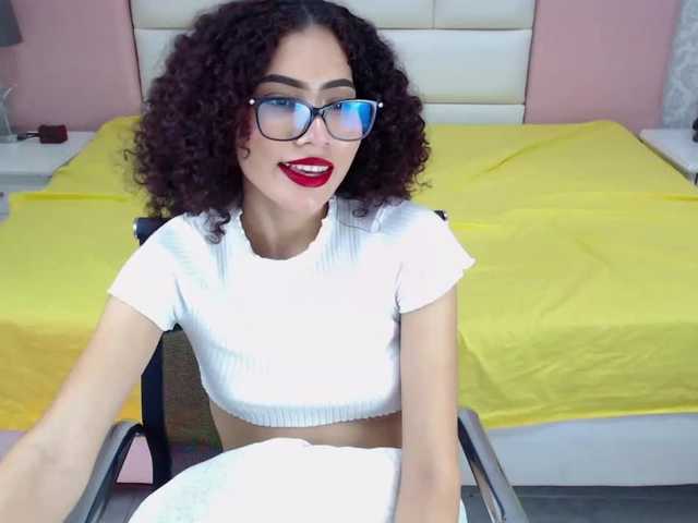 Fotod LisaReid I want you in my room, make me get wet and be naked [none] #petite #young #latina