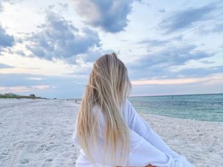 Erootiline videovestlus LittleBarbieJ