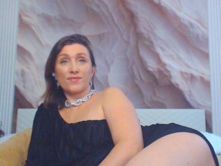 Erootiline videovestlus Lola-Nelson