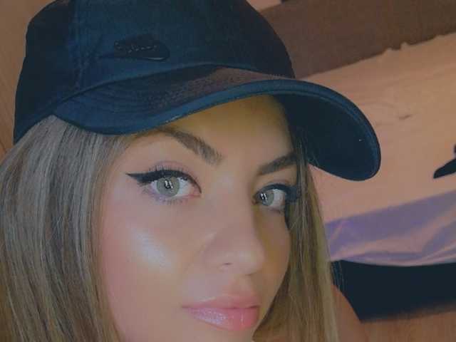 Profiili foto LorahKent