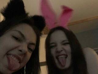 Erootiline videovestlus Love2loveKiss