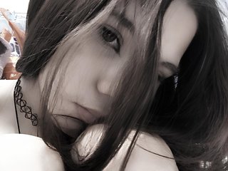 Erootiline videovestlus lovekissess