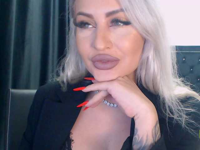 Ringhäälingupildid lovelyblondyx