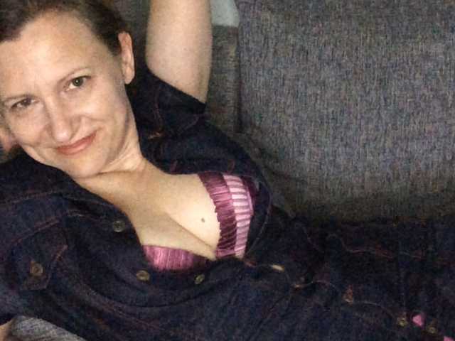 Ringhäälingupildid LoveSuperGerl