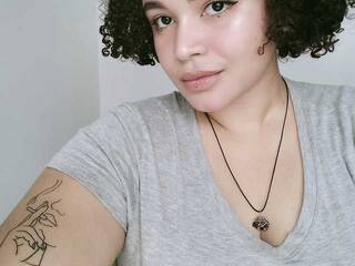 Erootiline videovestlus Lucia-Stone71