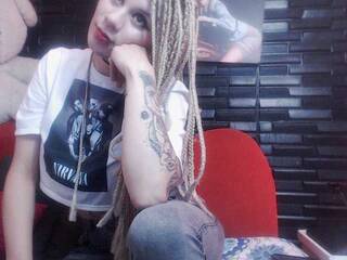 Erootiline videovestlus lucier-evil