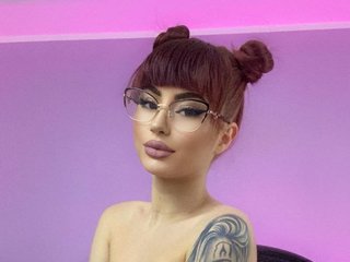 Erootiline videovestlus LuckyMya