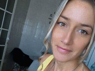 Erootiline videovestlus Lunarymix