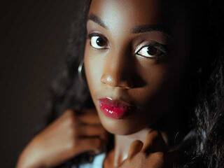 Erootiline videovestlus lunayagger