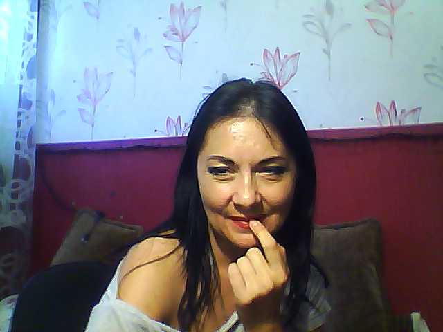 Fotod MailysaLay I'll watch your cam for 30. Topless - 50. Naked - 200