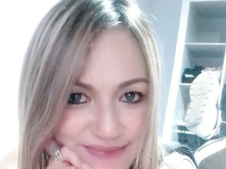 Erootiline videovestlus MaitheMilf