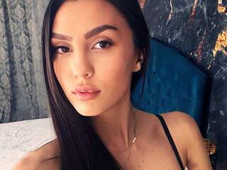 Erootiline videovestlus MalinaMaze