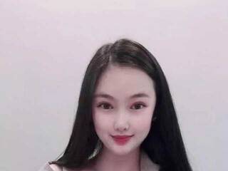 Erootiline videovestlus Mandy-HuoWu