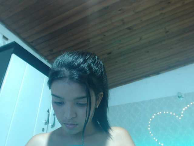 Fotod marianalinda1 undress and show my vajina and my breasts 400 tokes you want to see my vajina 350 my breasts 90 masturbarme 350 show my tail 100. or do everything in private