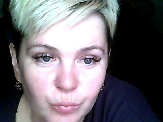 Ringhäälingupildid MarieFoxy