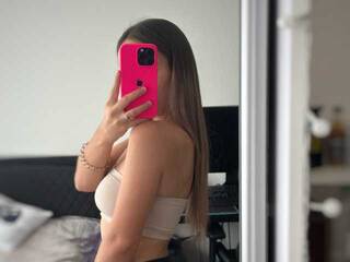 Erootiline videovestlus MissMiaX