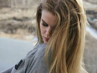 Erootiline videovestlus Mary-Mi