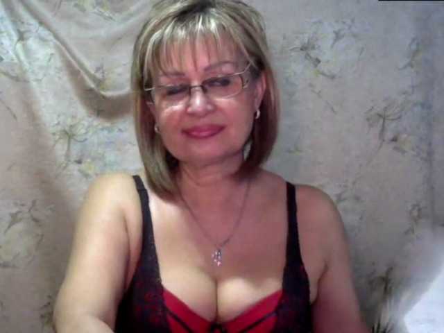 Fotod MatureLissa Who want to see mature pussy ? pls for 500