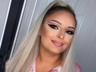 Erootiline videovestlus MayaBlush