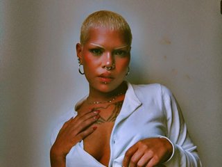 Erootiline videovestlus Maze-silver-star