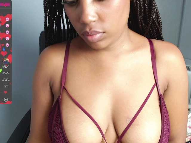 Fotod Megalyn SEXY EBONY BOOBS to fuck, Do u wanna play naughty together? lets go enojoy together Daddy ♥