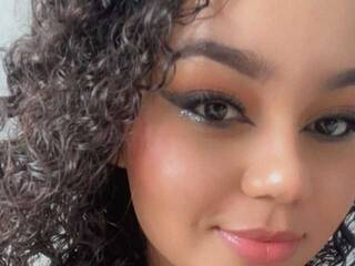 Erootiline videovestlus Meghan-Duff