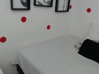 Ringhäälingupildid Melanyqp