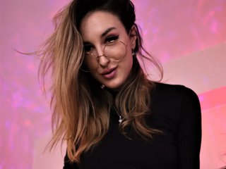 Erootiline videovestlus melinastyles
