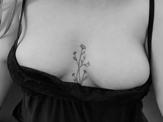 Erootiline videovestlus franzmelissa