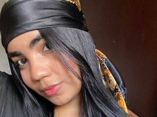 Erootiline videovestlus melodiipierce1