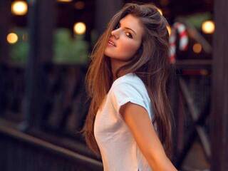 Erootiline videovestlus MelodyDean